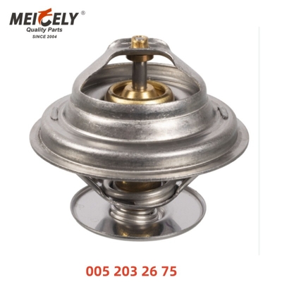 Termostato do líquido de refrigeração do motor OEM 0052032675 1032000819 Para Mercedes-Benz