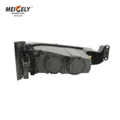 21221154 Farol de Neblina Volvo OE – Qualidade Premium, Direto da Fábrica