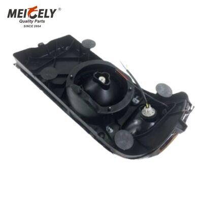 2M0533AM2 Montagem de Farol Premium para Caminhões Mack – Farol de Reposição OEM