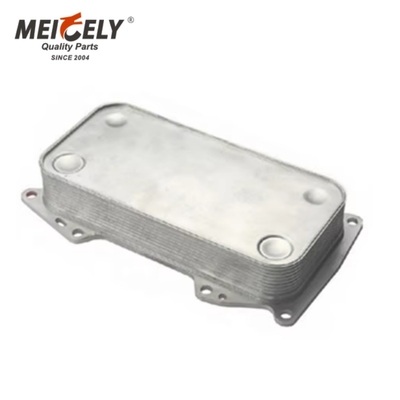 Peças de reposição para escavadeira de alta qualidade  Resfriador de óleo do motor 04900206 04912105 Para escavadeira Volvo D8K